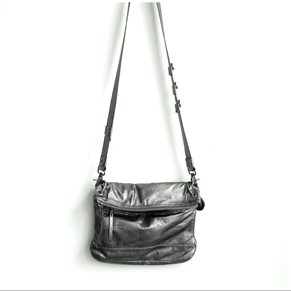 FIRM | The Sak | Pax Metallic Crossbody
